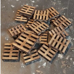 Miniature Pallets 1:48-1:35